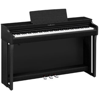 Yamaha Clavinova CLP-825 Digital Piano