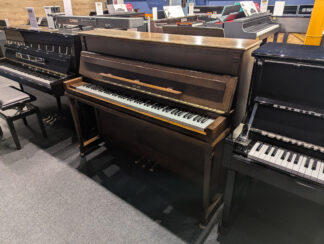 Pre-Owned Hellis 116 Upright Piano (Z20878)