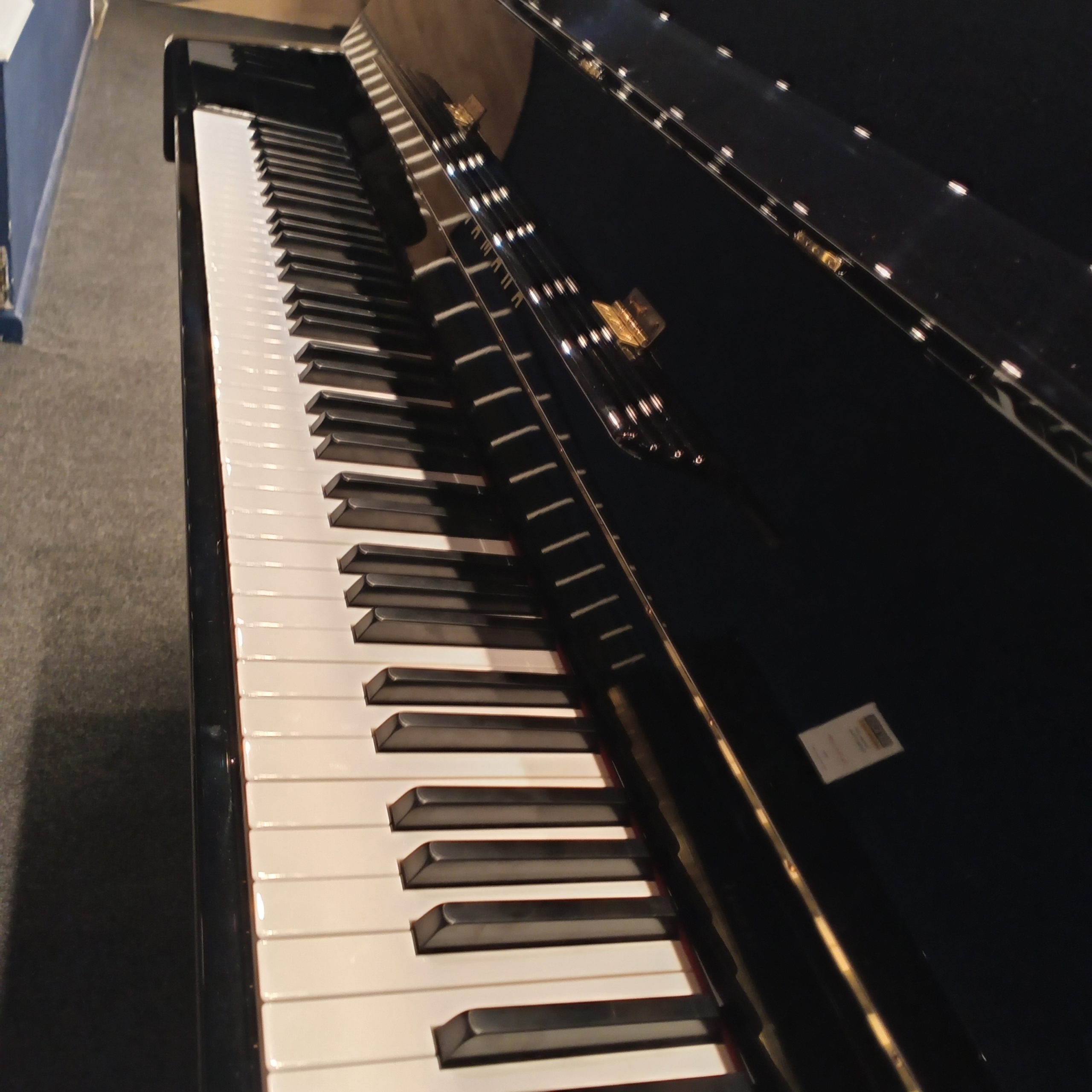 Yamaha B1ePE Upright Piano in Gloss Black Case (Z20891) - Image 2